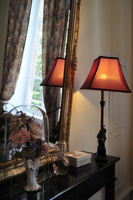 Bed and Breakfast La Demeure D'Aglae Villeneuve-sur-Allier Номер фото